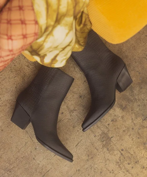 Alligator Print Pointed Toe Fashion Shoes Booties
