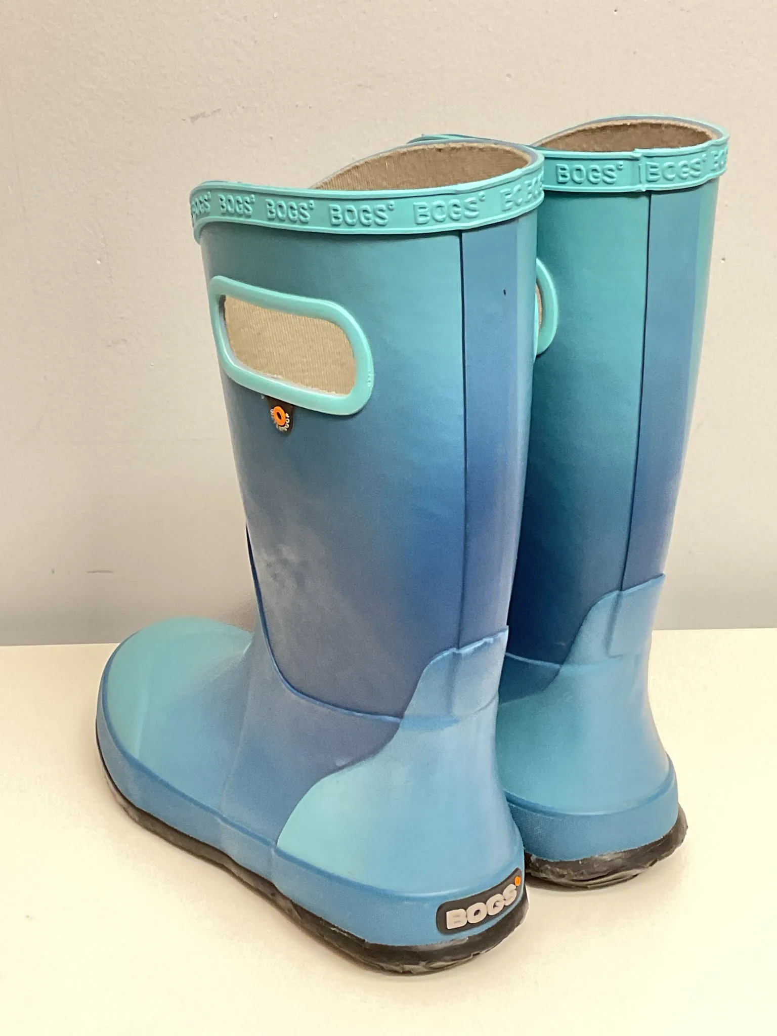Bogs Child Shoe Size 2 Blue Boots