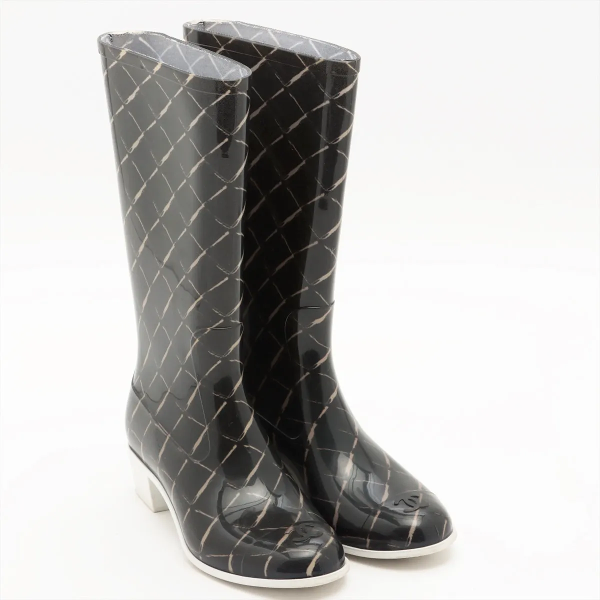 Chanel Coco Laver Rain Boots 35  Black x Beige Upper Inside Head Yogurt at