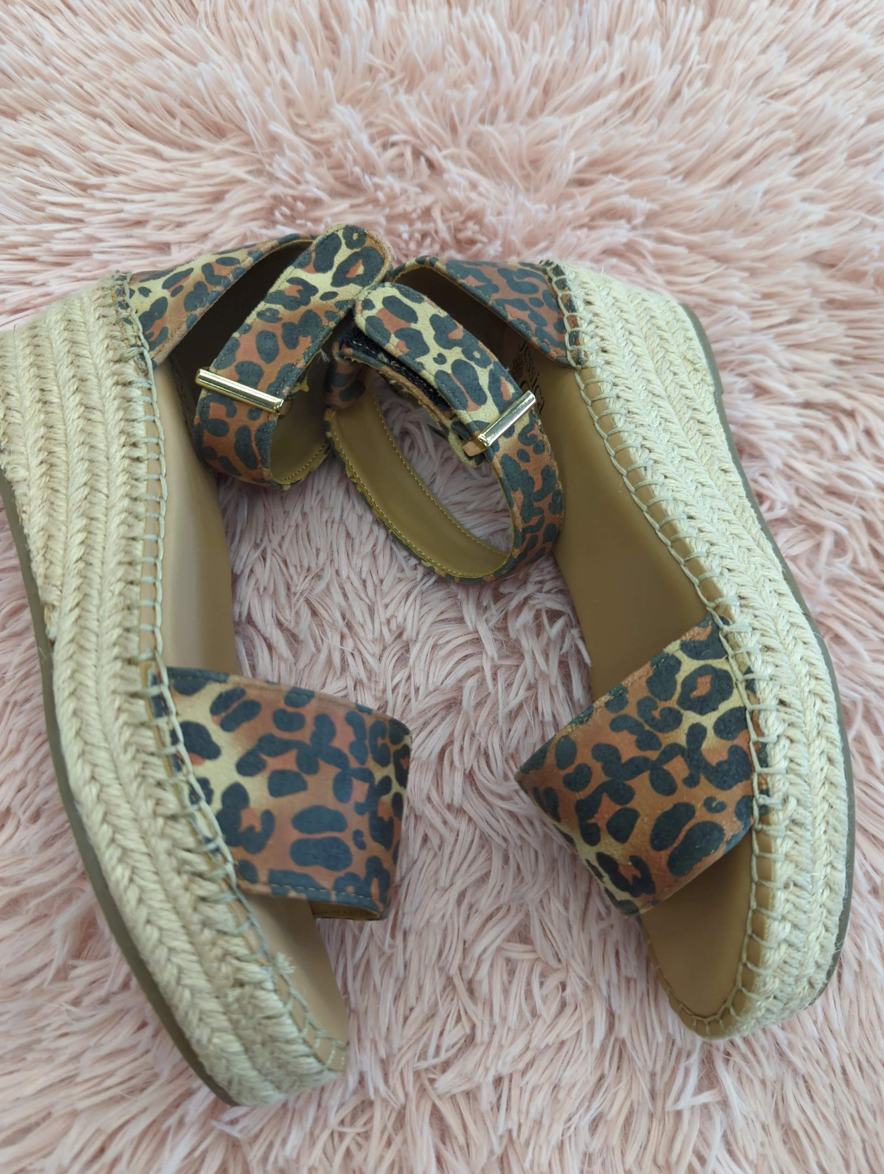 Shoes Heels Espadrille Wedge By Jessica Holbrook  Size: 8