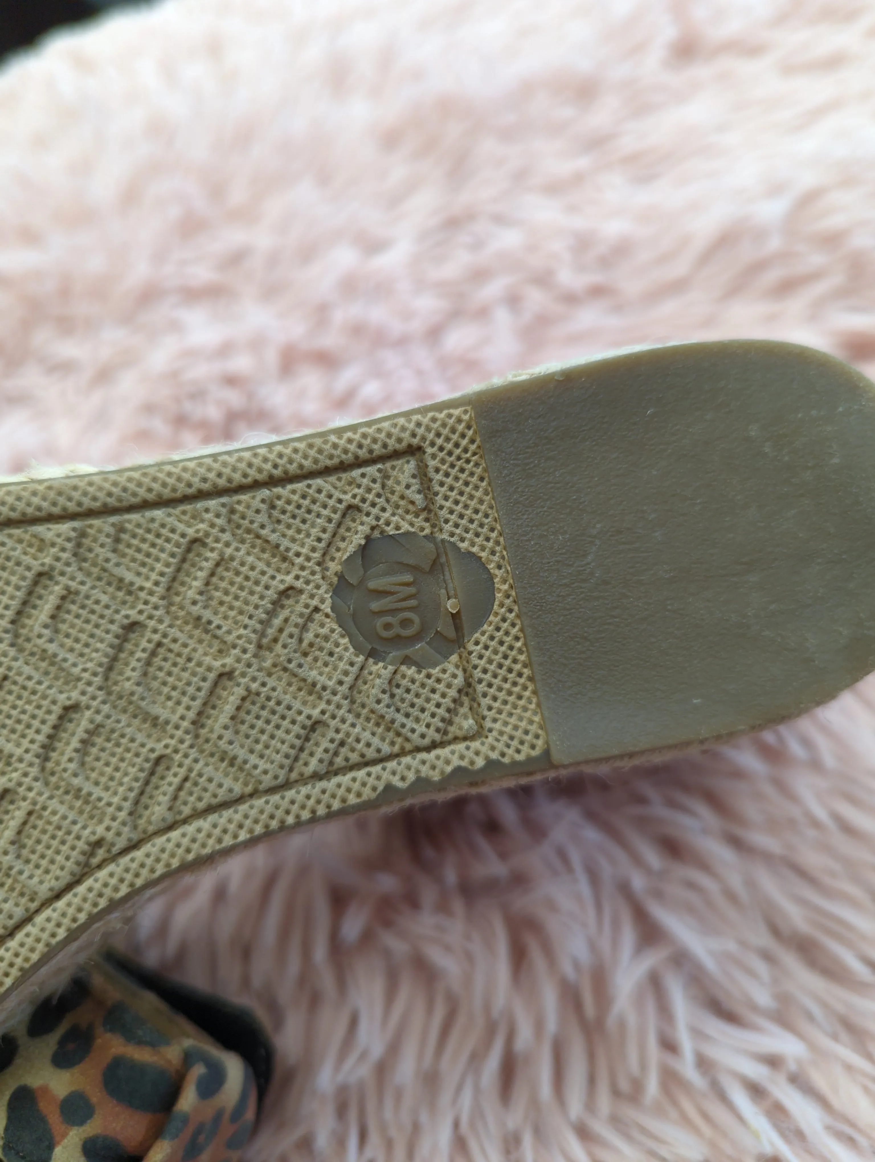 Shoes Heels Espadrille Wedge By Jessica Holbrook  Size: 8