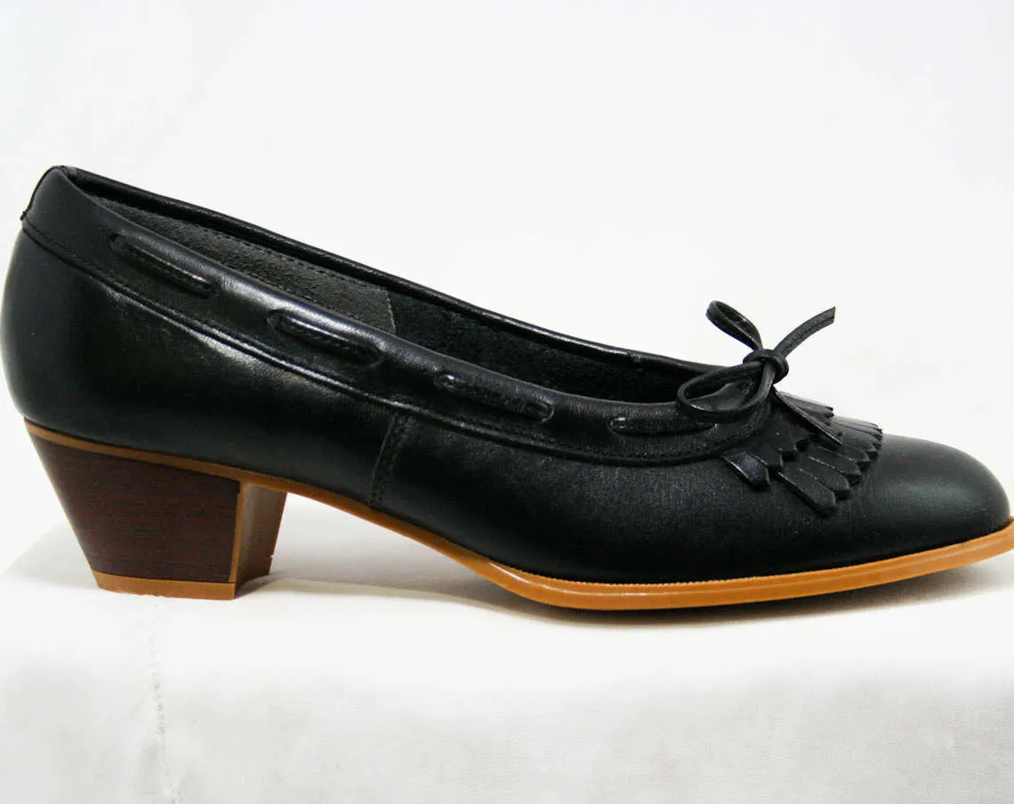 Size 7 M Leather Loafers by Dexter - High Quality - 1980s - Fine Black Leather Shoes - Preppie - Stacked Wood Heels - Deadstock -43236-1